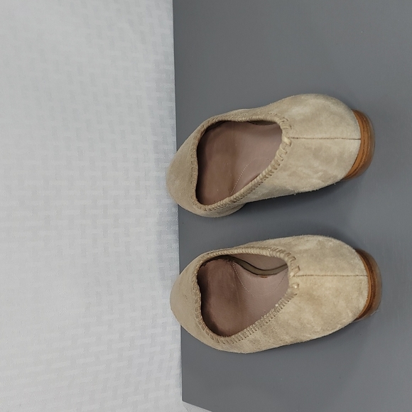 Lands' End suede shoes with Whipstitch detail size 7 great condition - Picture 4 of 8